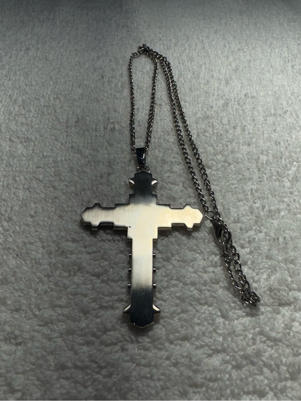 Silver Tone Men Metal Cross Pendant Necklace in Cable Chain Lobster Clasp
